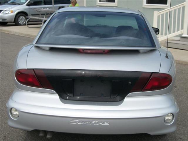 Pontiac Sunfire 2002 photo 2