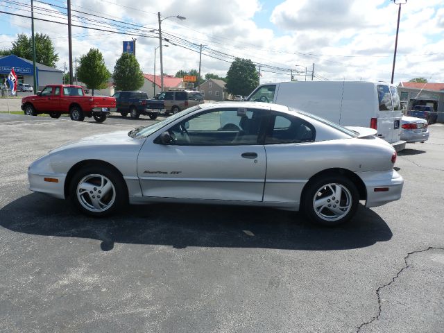 Pontiac Sunfire 2002 photo 10