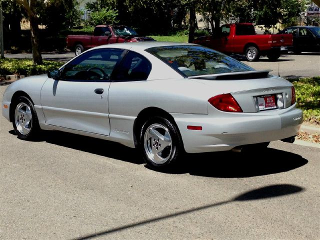 Pontiac Sunfire 2003 photo 4