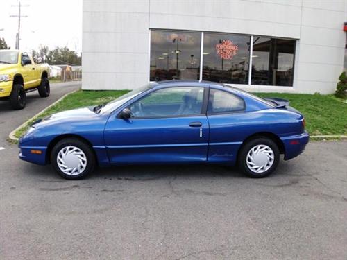 Pontiac Sunfire 2003 photo 3