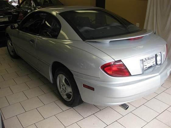 Pontiac Sunfire 2003 photo 2