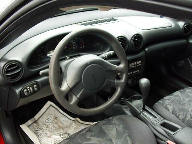 Pontiac Sunfire 2003 photo 6