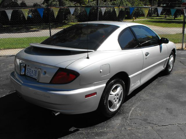 Pontiac Sunfire 2003 photo 2