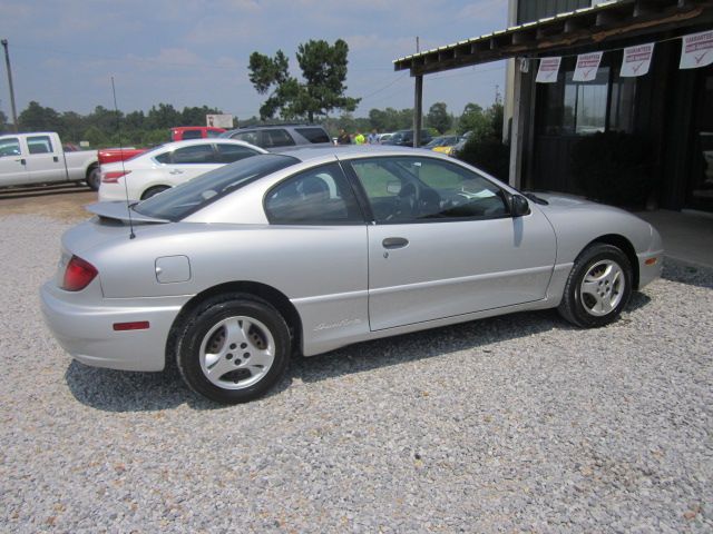 Pontiac Sunfire 2004 photo 1