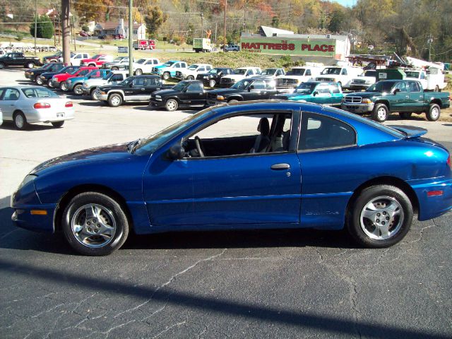 Pontiac Sunfire 2004 photo 15