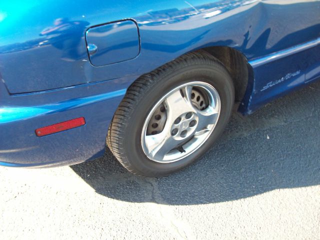 Pontiac Sunfire 2004 photo 4