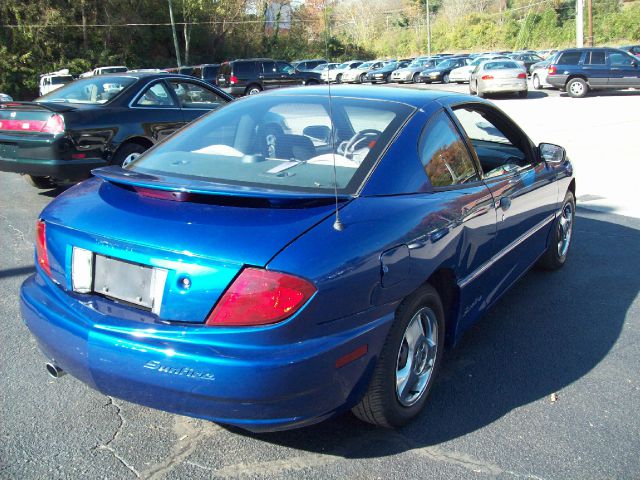 Pontiac Sunfire 2004 photo 5