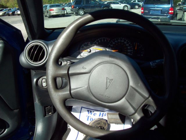 Pontiac Sunfire 2004 photo 9