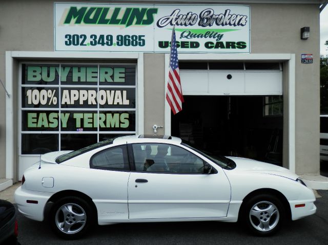 Pontiac Sunfire 2004 photo 5