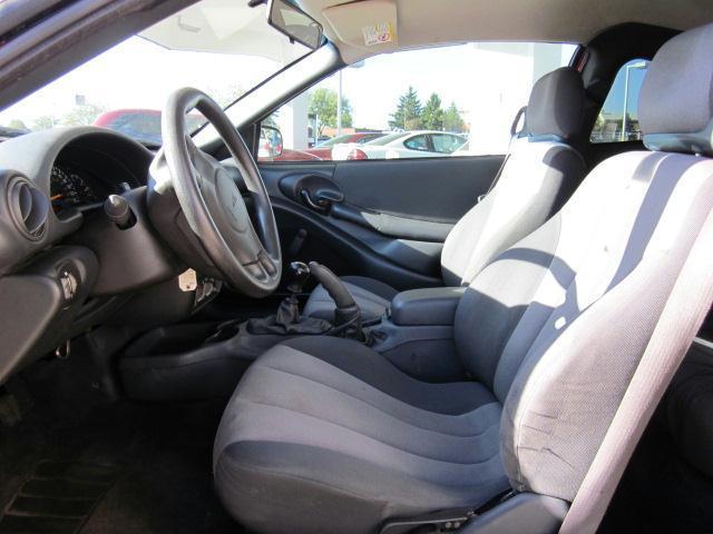 Pontiac Sunfire 2004 photo 2