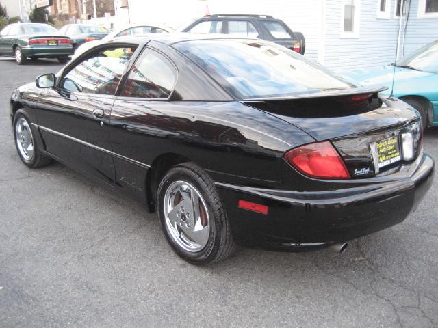 Pontiac Sunfire 2004 photo 3