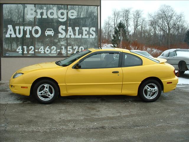 Pontiac Sunfire Base Coupe