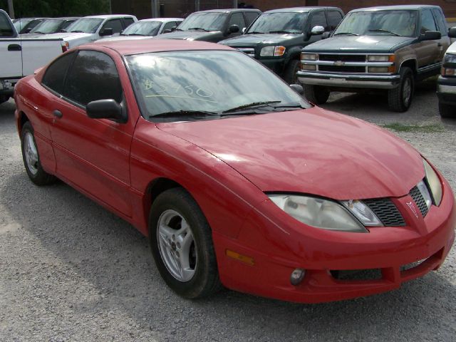 Pontiac Sunfire 2004 photo 2