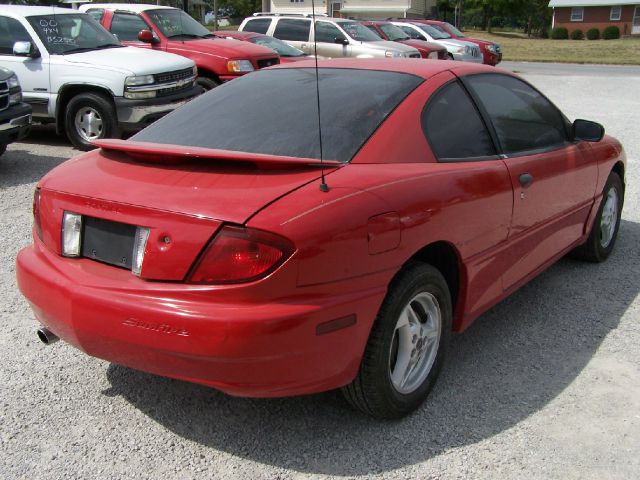 Pontiac Sunfire 2004 photo 4