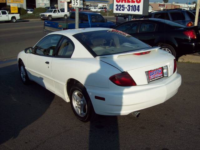 Pontiac Sunfire 2004 photo 3