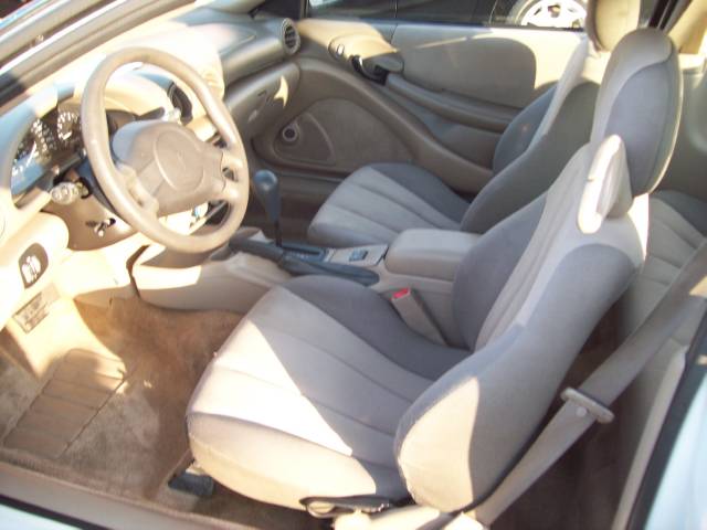 Pontiac Sunfire 2004 photo 4