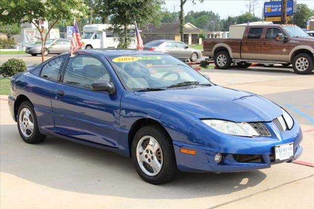 Pontiac Sunfire 2004 photo 1