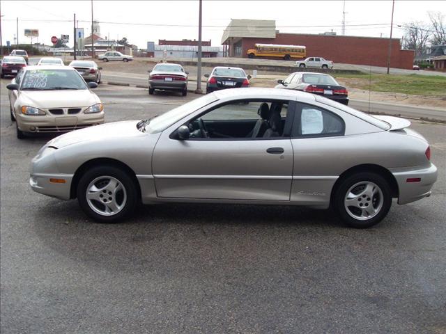 Pontiac Sunfire 2005 photo 1