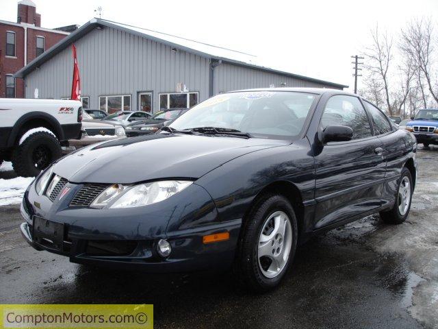 Pontiac Sunfire 2005 photo 2