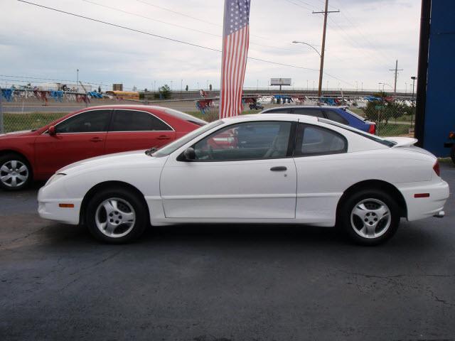 Pontiac Sunfire 2005 photo 1