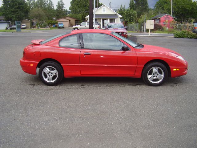 Pontiac Sunfire 2005 photo 1