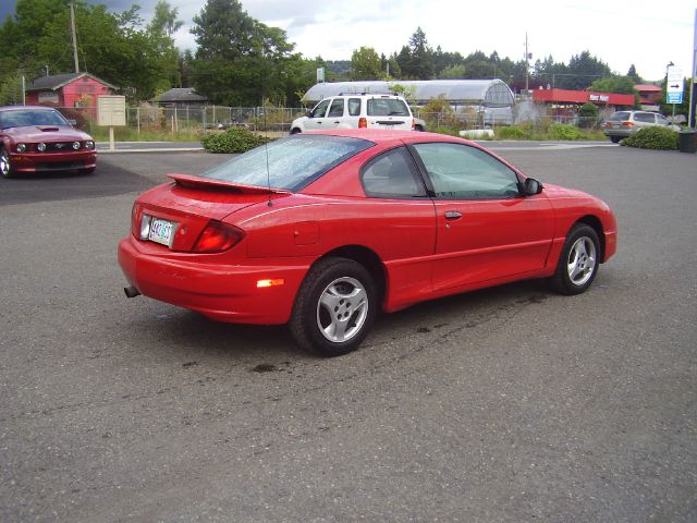 Pontiac Sunfire 2005 photo 2