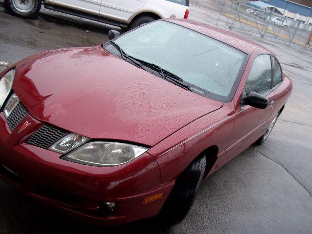 Pontiac Sunfire 2005 photo 2