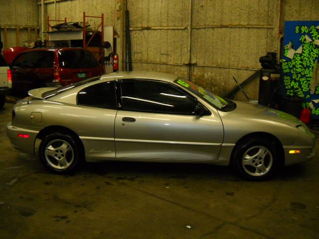 Pontiac Sunfire 2005 photo 3