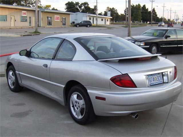 Pontiac Sunfire 2005 photo 3