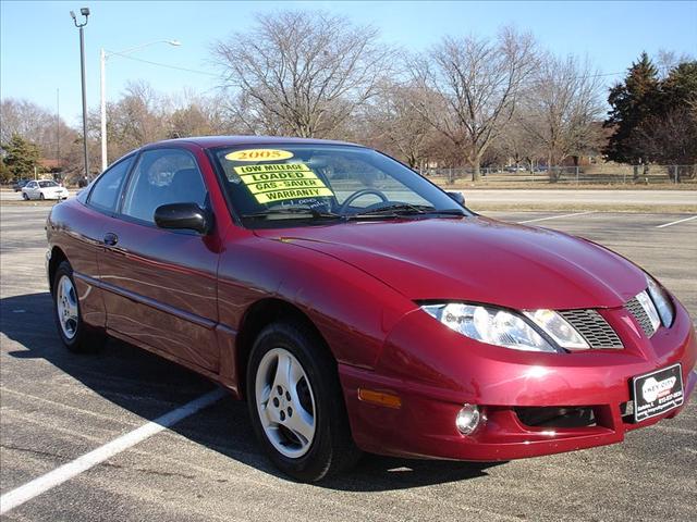 Pontiac Sunfire 2005 photo 2