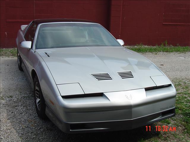 Pontiac TRANS AM 1987 photo 4