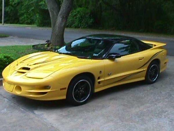 Pontiac TRANS AM 2002 photo 2