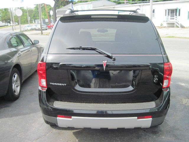 Pontiac Torrent 2006 photo 2