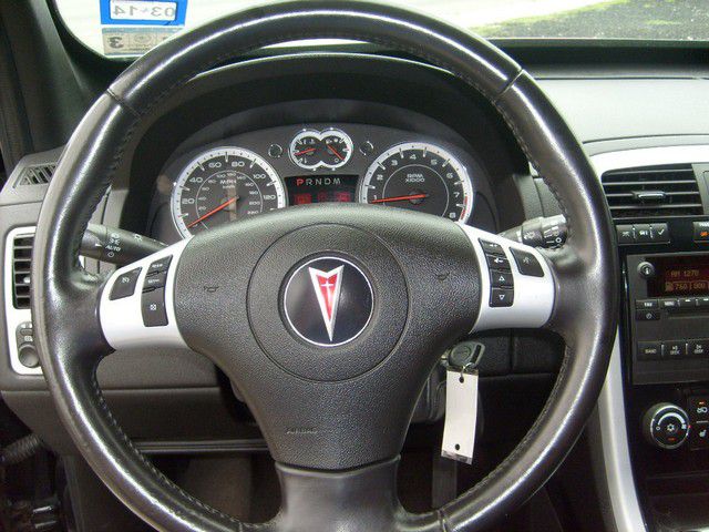 Pontiac Torrent 2008 photo 20