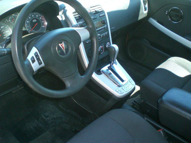 Pontiac Torrent 2008 photo 6