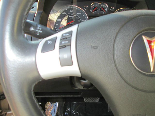 Pontiac Torrent 2008 photo 21