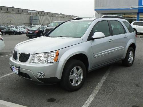 Pontiac Torrent 2009 photo 2