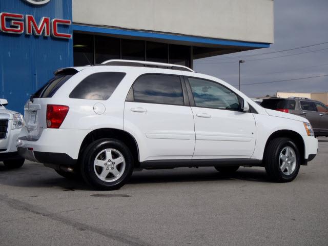 Pontiac Torrent 2009 photo 1