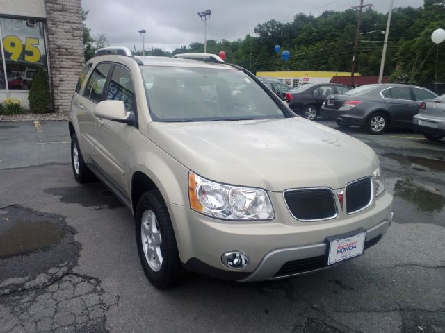 Pontiac Torrent 2009 photo 2