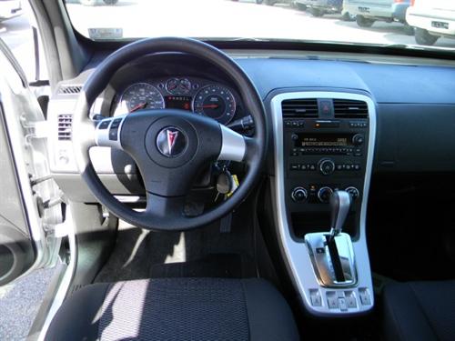 Pontiac Torrent 2009 photo 3