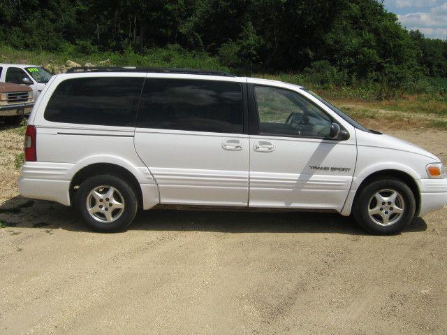 Pontiac Trans Sport SE MiniVan