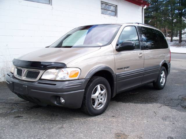 Pontiac Trans Sport SE MiniVan