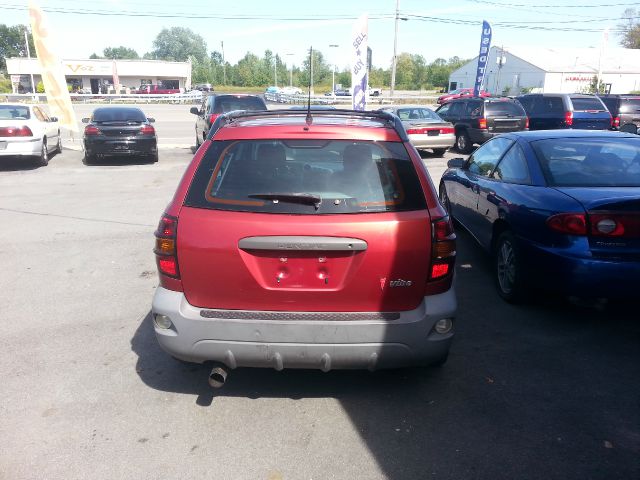 Pontiac Vibe 2003 photo 3