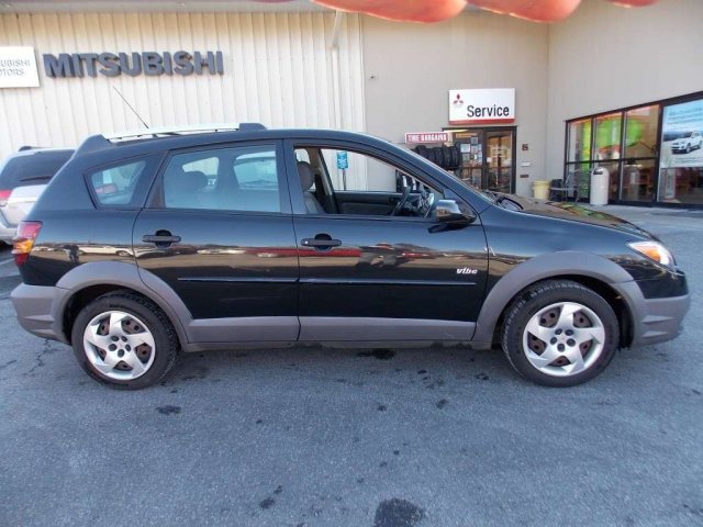 Pontiac Vibe 2003 photo 1