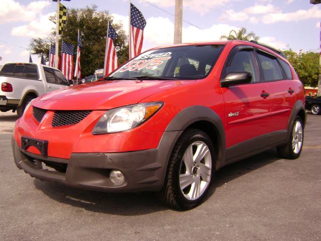 Pontiac Vibe 2003 photo 3