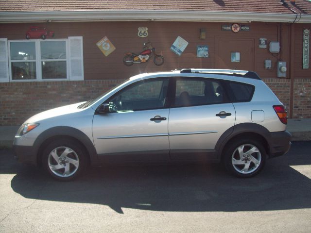 Pontiac Vibe 2003 photo 3