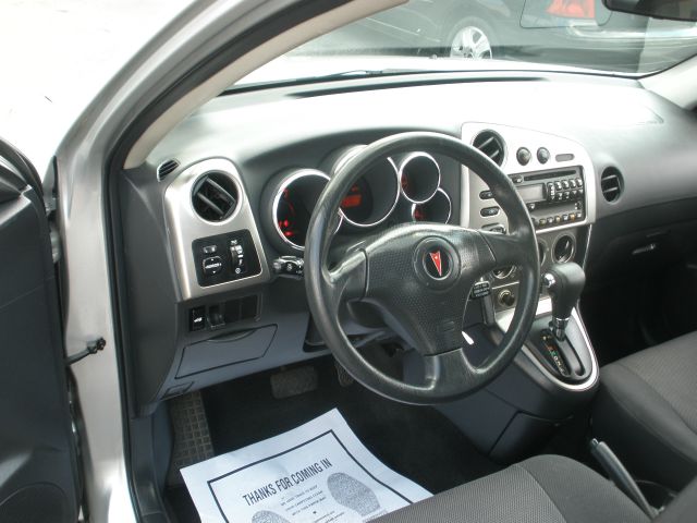 Pontiac Vibe 2003 photo 4