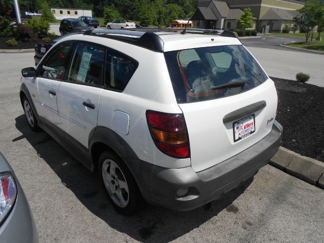 Pontiac Vibe 2003 photo 4