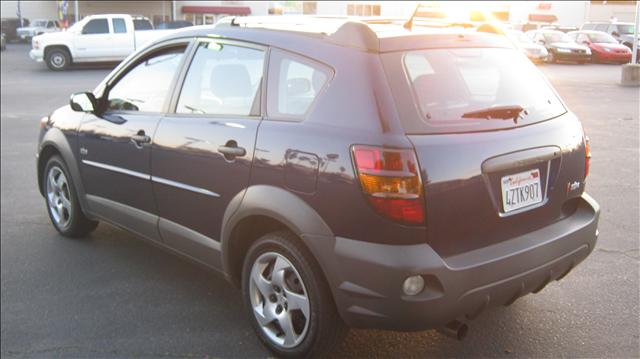 Pontiac Vibe 2003 photo 3