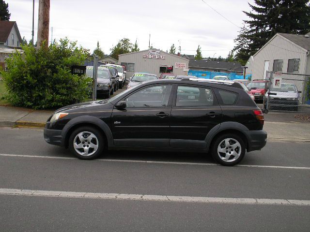 Pontiac Vibe 2003 photo 1